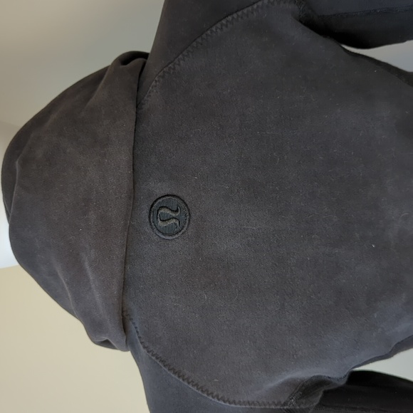 LULULEMON ATHLETICA WOMEN'S BLACK LOGO ZIP COTTON  JACKET - Picture 8 of 13